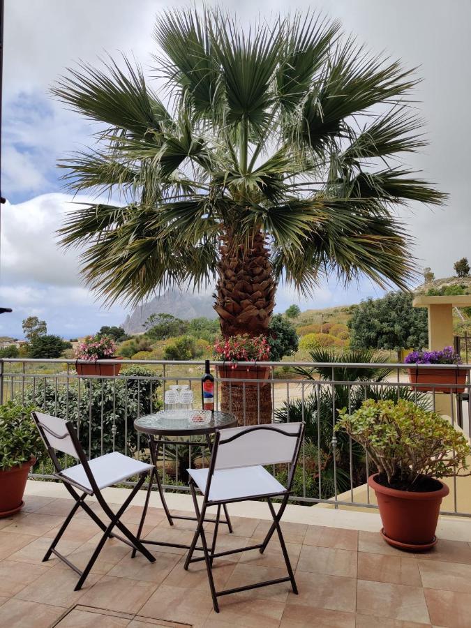 Raggi Di Sole Bed & Breakfast Custonaci Exterior foto