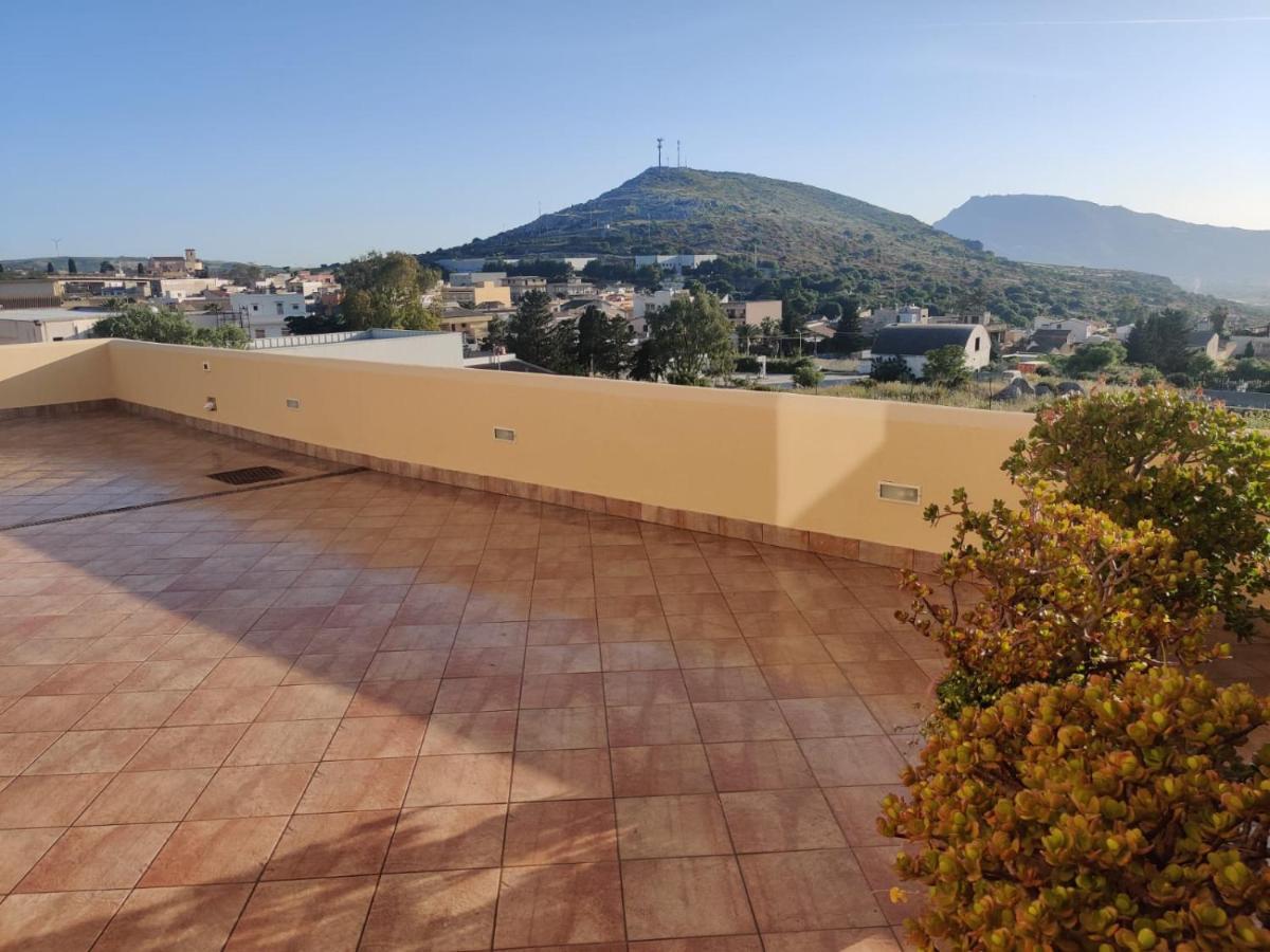 Raggi Di Sole Bed & Breakfast Custonaci Exterior foto