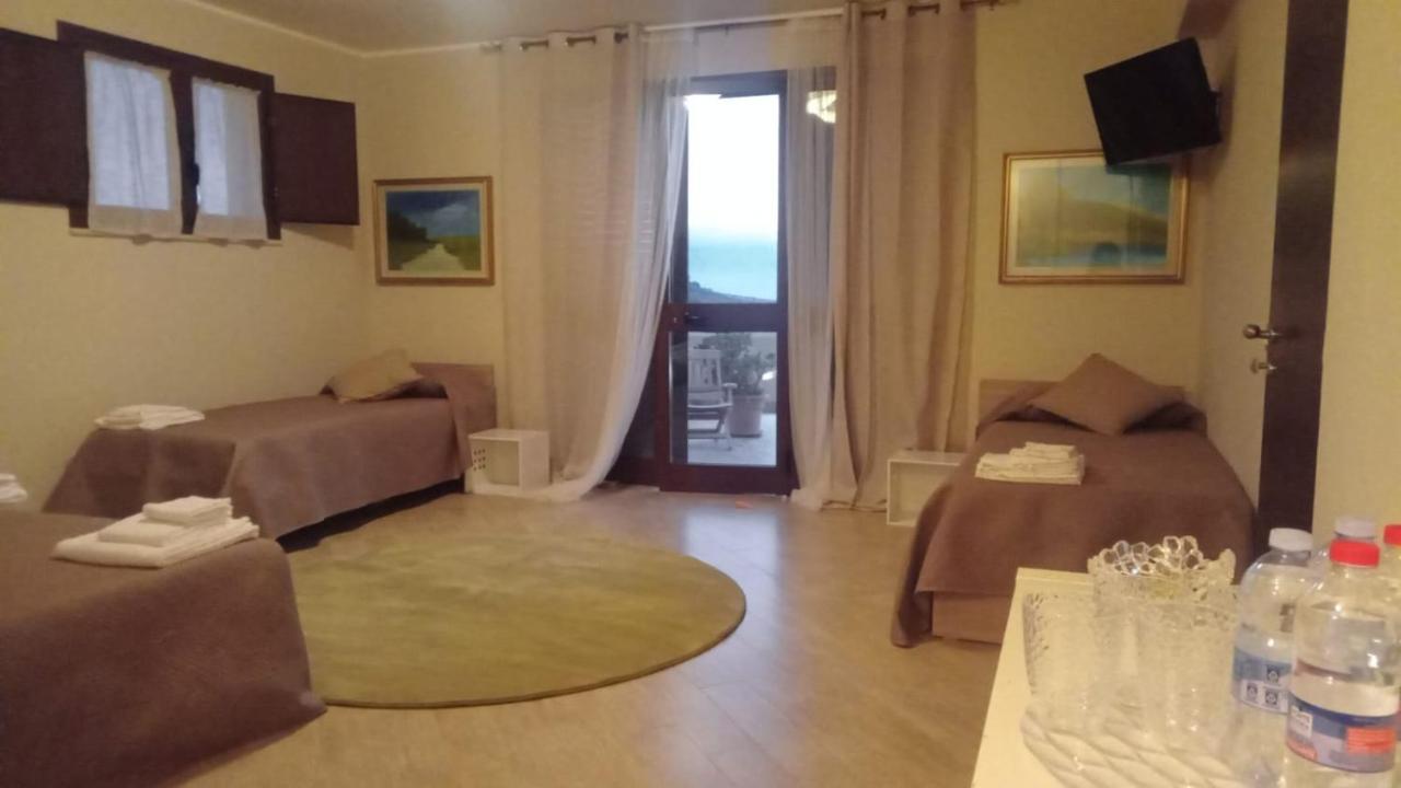 Raggi Di Sole Bed & Breakfast Custonaci Exterior foto